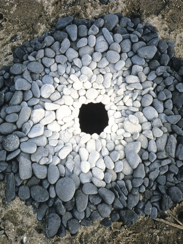 TR_Land Art_Goldsworthy.jpg